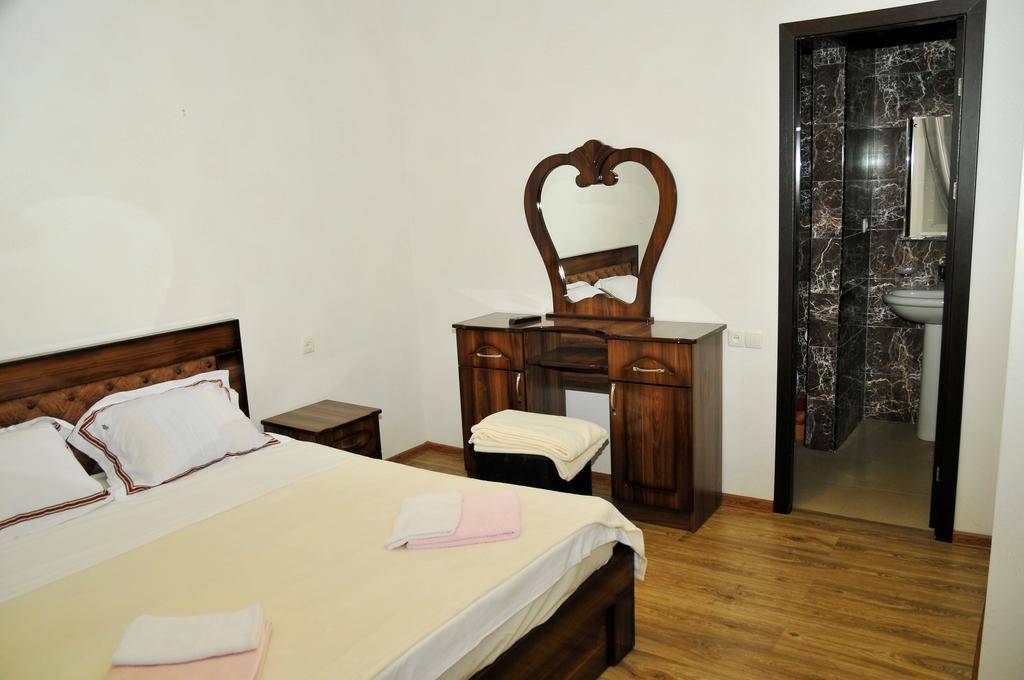 Alma-Ata Hotel Bordžomi Pokoj fotografie