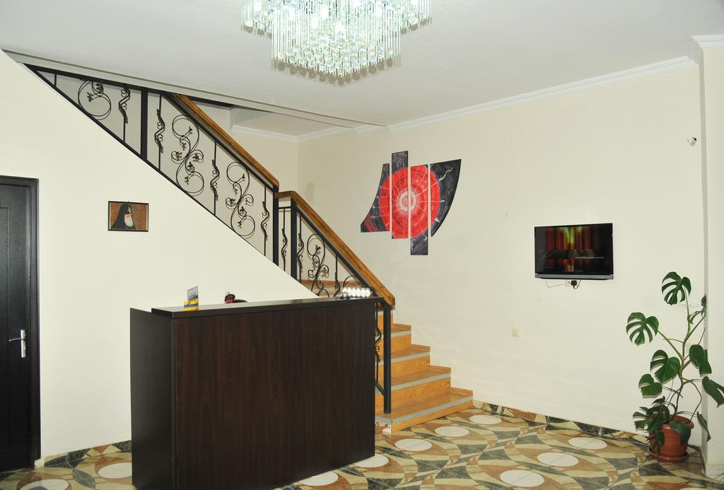Alma-Ata Hotel Bordžomi Exteriér fotografie